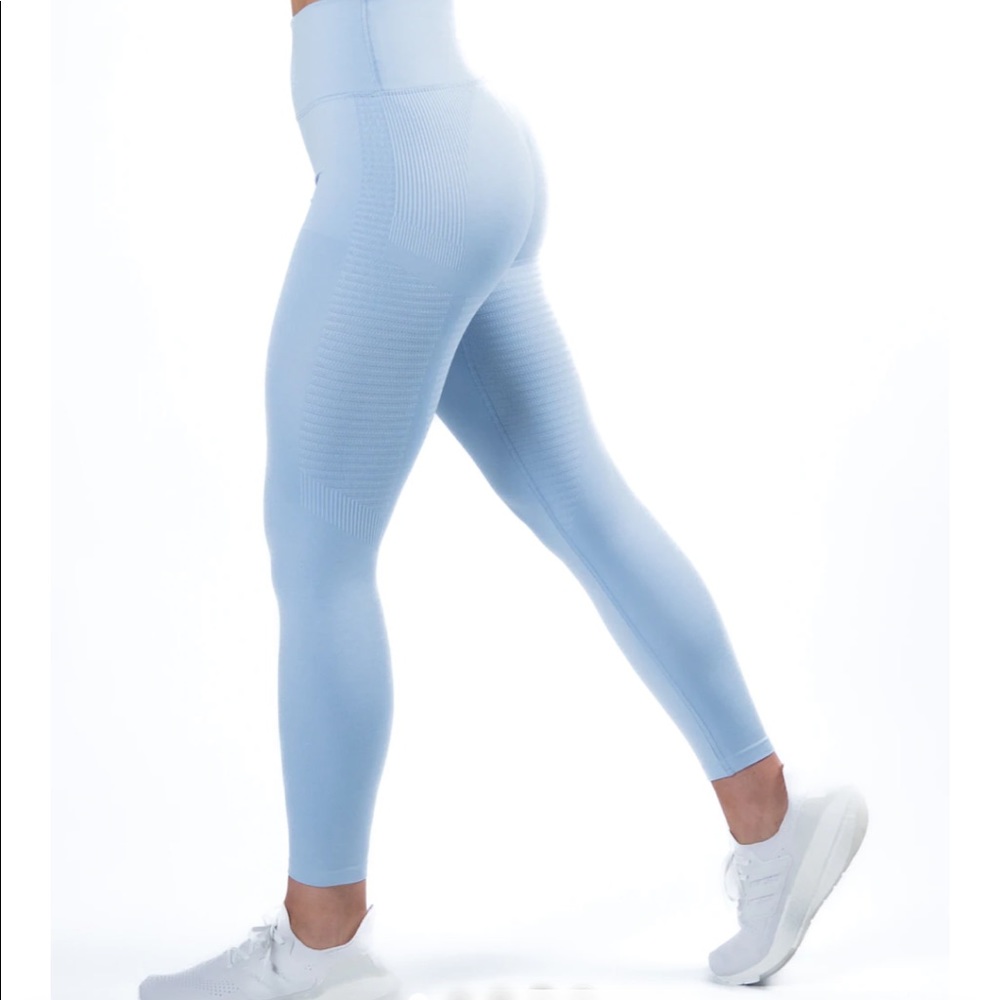 Alphathlete halo light blue leggings